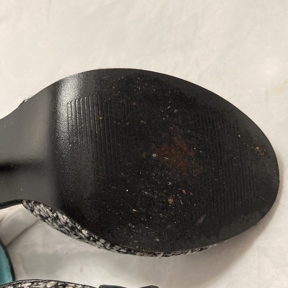 STEVE Madden Very Sexy Pumps - Picture 10 of 15